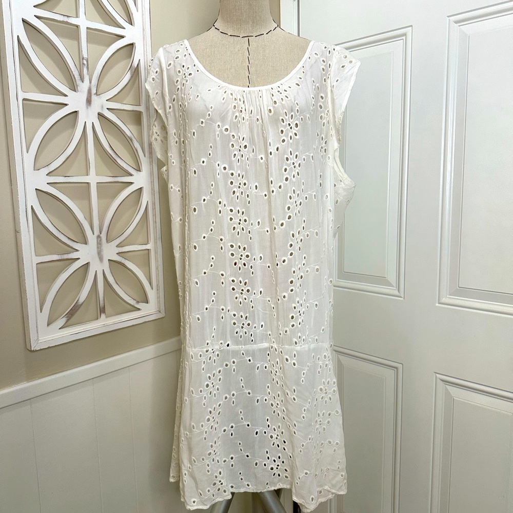 White Eyelet Sleeveless Dress